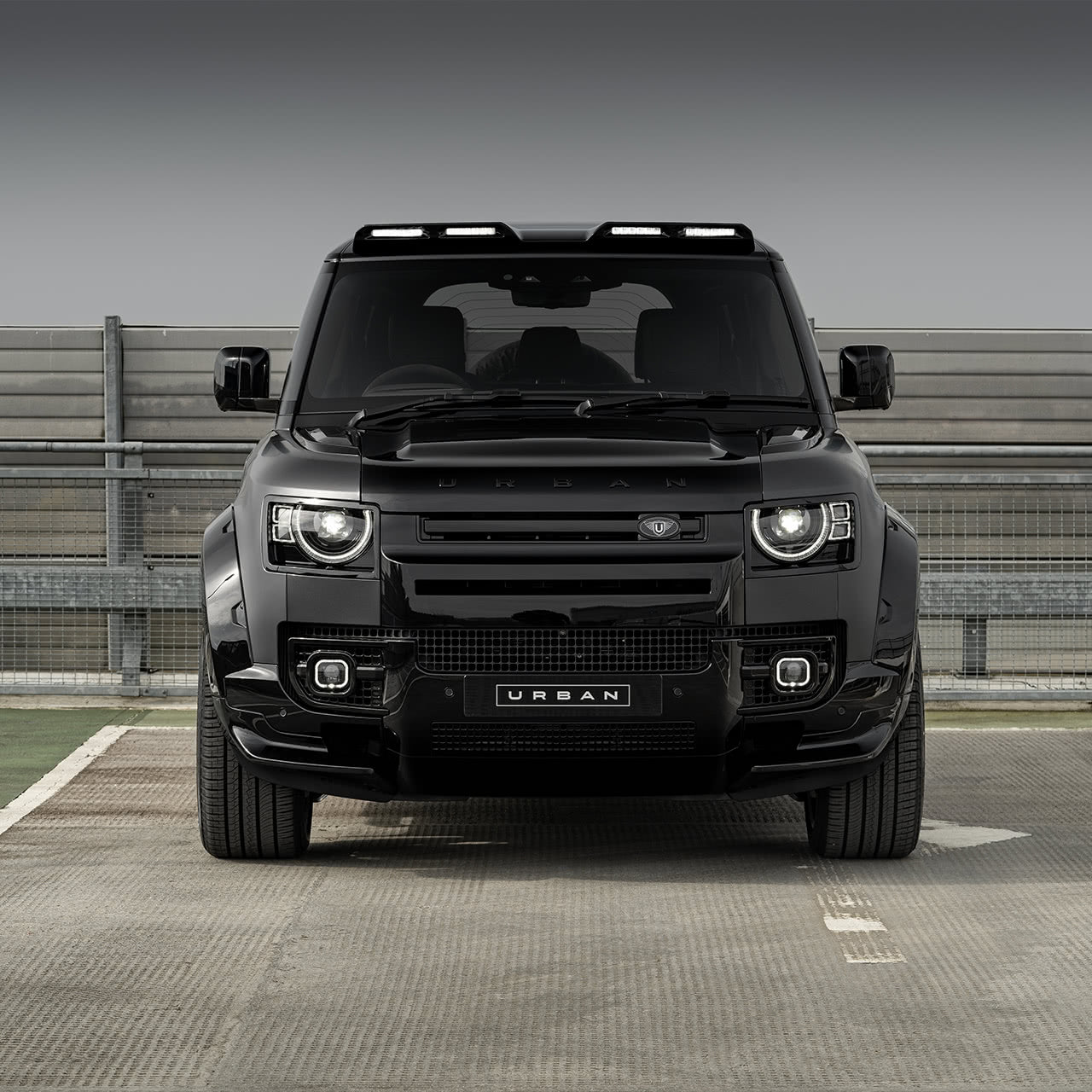 Urban Land Rover Defender Widetrack Bodykit