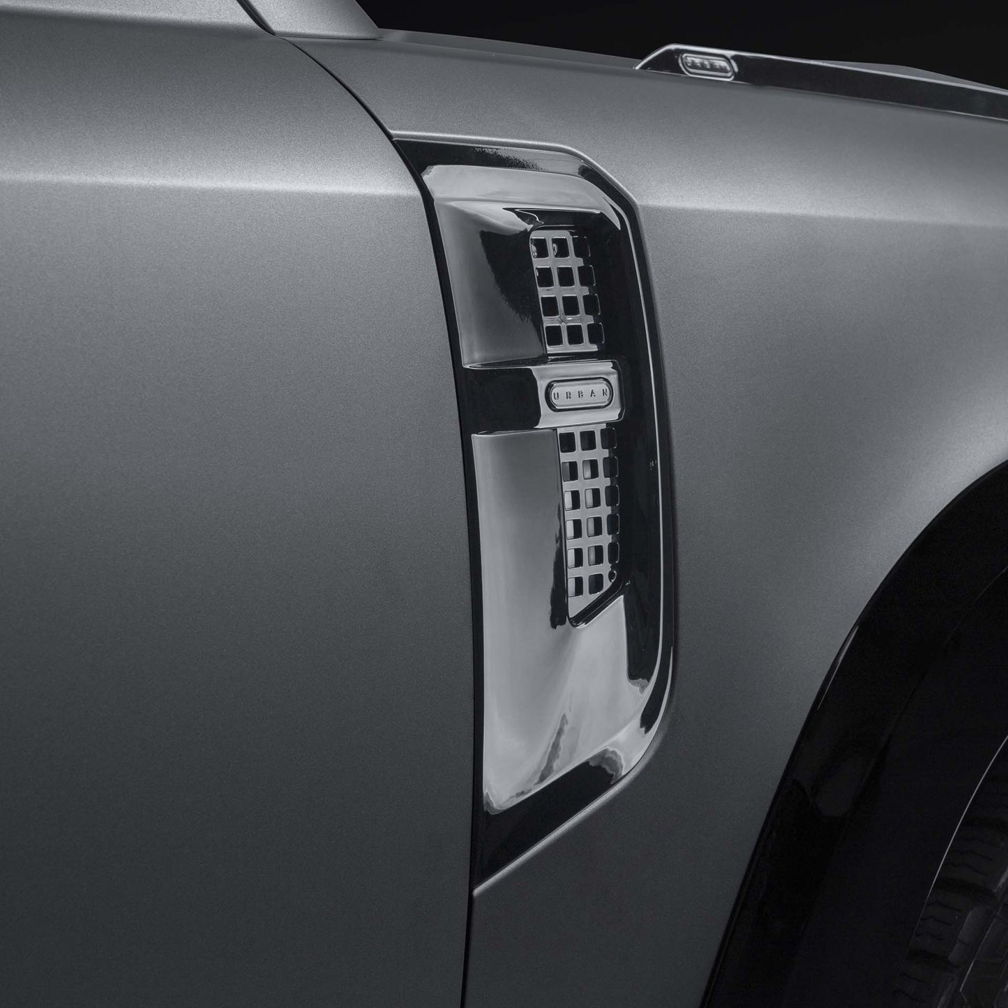 Land Rover Defender 90/110 2020+ Side Vents 'Best of British' (gloss black)