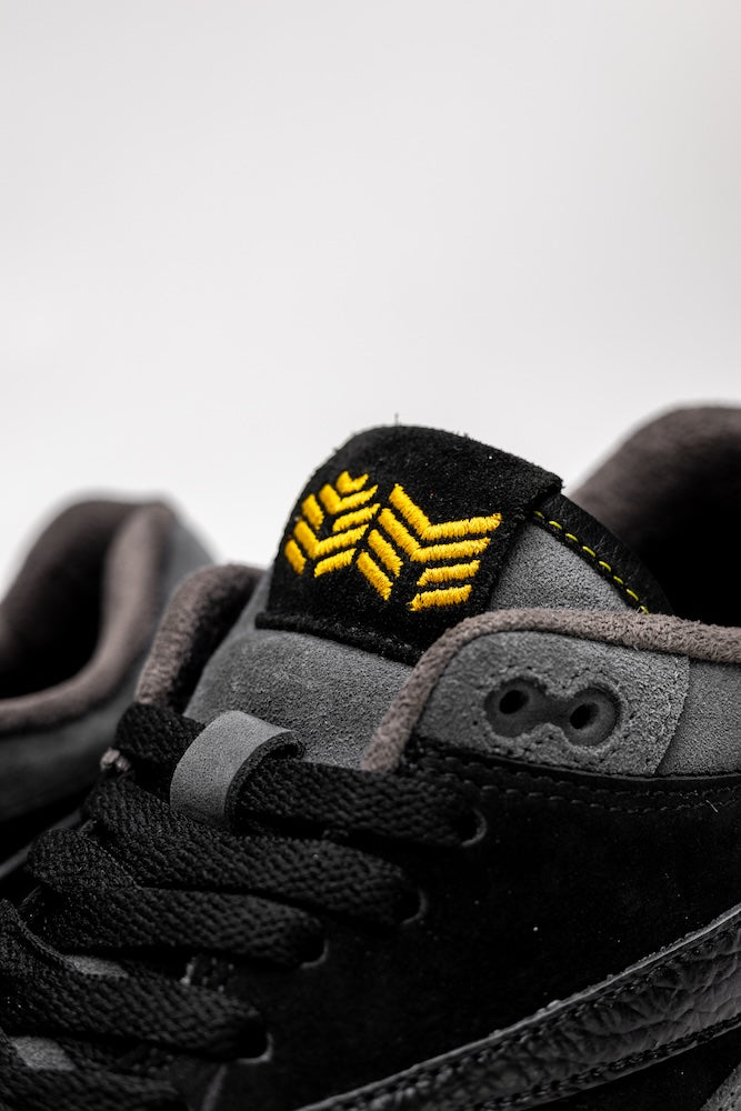 Absolute Motors Air Max 1 by Vijz